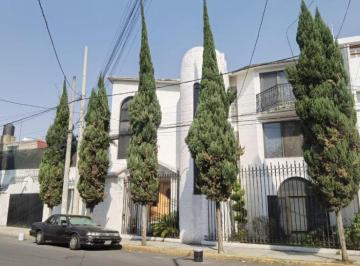 Casa de 5 habitaciones, Coyoacán · Campestre, Amplia, Iluminada, 4 Rec, 3 Bañ, 2 Estac.