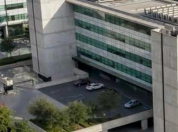 Oficina · 120m² · 5 Estacionamientos · Oficina - del Valle Oriente