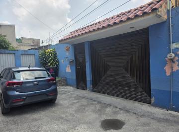 Casa · 319m² · 7 Recámaras · 4 Estacionamientos · Casa Iztapalapa