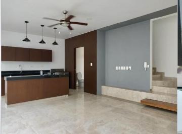 Casa · 300m² · 3 Recámaras · 2 Estacionamientos · Casa en Venta en Merida Yucatan Centro