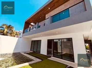 Casa · 325m² · 3 Recámaras · 2 Estacionamientos · Lomas Residencial, Riviera Veracruzana, Alvarado, Veracruz