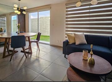 Casa · 94m² · 3 Recámaras · 2 Estacionamientos · Casa en Imperio Real, Otzolotepec