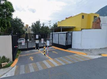 Casa en condominio de 3 habitaciones, General Escobedo · Casa en Venta, Garantía Hipotecaria, en Cdad. Gral. Escobedo, N. L. - Adr*