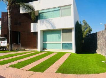 Casa de 3 habitaciones, León · Venta de Casa en Gran Jardin Bonitos Acabados