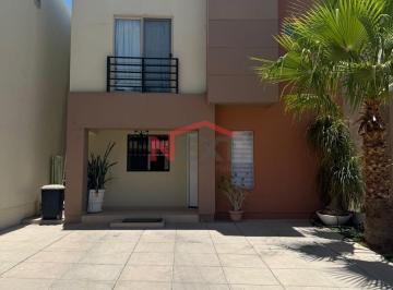 Foto principal · Casa en Venta en Santa Barbara Residencial