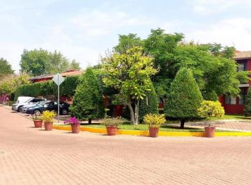 Departamento de 2 habitaciones, Querétaro · Renta Departamento Star Medica Bernardo Quinta Privada Alberca 2 Rec Patio Gran Tamaño 100% Céntrico