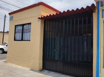 1 · Casa en Venta Cerca del Mercado Felipe Angeles