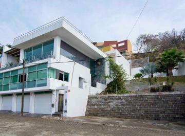 e3c6c1eb047f279ec39b8e98f78283efc45fd54aade7124a6e4d6de2e86c67b3 · Hermosa Residencia con Acabados de Lujo en Excelente Ubicación!