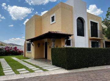 Casa en condominio de 3 habitaciones, Querétaro · Venta o Renta de Casa en Colonia Centro San Juan del Río Querétaro