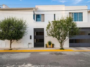 FACHADA · Casa en Venta Real del Valle, Pachuca (Ambiente Familiar y Excelemte Ubicacion)