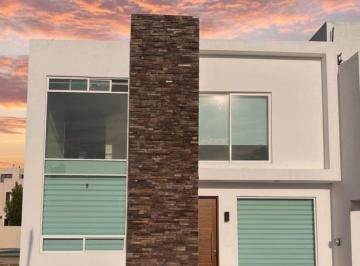 Casa de 4 habitaciones, Querétaro · El Equilibrio Perfecto - El Refugio Residencial