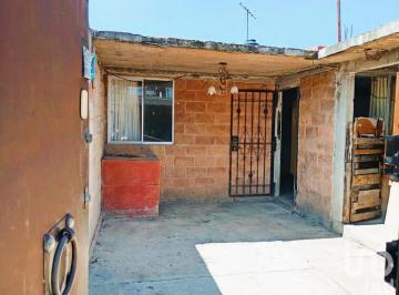 Casa · 85m² · 2 Recámaras · 1 Estacionamiento · Casa en Venta en Praderas de Atotonilco, Tula