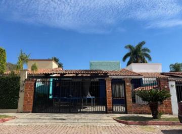 Casa de 2 habitaciones, Chapala · Casa en Mirasol