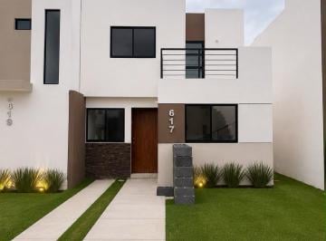 Casa · 93m² · 3 Recámaras · 2 Estacionamientos · Casa - Paseos de Aguascalientes