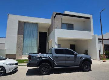 Casa de 4 habitaciones, Hermosillo · Casa en Renta Amueblada y Equipada en Punta de Lago en Hermosillo, Sonora