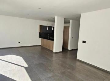 Casa · 190m² · 4 Recámaras · Casa en Solares