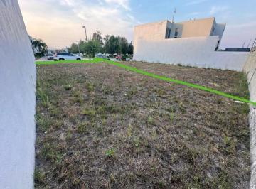 Terreno / Lote · 172m² · Terreno en Valle Imperial