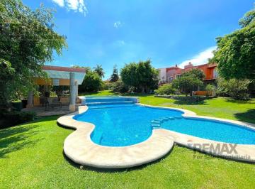 Venta de casa en condominio, Fracc. Burgos, Temixco, Morelos · Venta de Casa en Condominio, Fracc. Burgos, Temixco, Morelos…clave 5657
