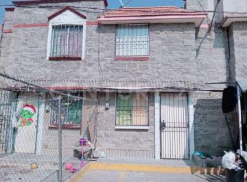 Casa · 54m² · 2 Recámaras · 1 Estacionamiento · Casa en Renta en El Reloj, Tultitlán Estado de México