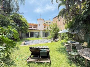 Venta de casa en la Col. Palmas, Cuernavaca, Morelos · Venta de Casa en La Col. Las Palmas, Cuernavaca, Morelos…clave 5766
