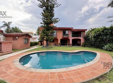 Venta de casa en la Col. Delicias, Cuernavaca, Morelos · Venta de Casa en La Col. Delicias, Cuernavaca, Morelos…clave 5829