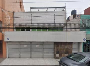 Casa de 5 habitaciones, Benito Juárez · Casa en Venta, Benito Juárez, Colonia Ciudad de Los Deportes, Pablo Ucello 75