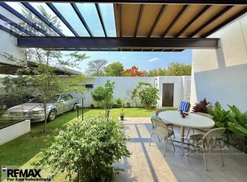 Venta de casa, un nivel, Col.Parres, Jiutepec, Morelos · Venta de Casa, un Nivel, Col. Parres, Jiutepec, Morelos…clave 5664