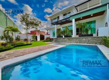 Casa · 484m² · 3 Recámaras · 4 Estacionamientos · Venta de Casa en Tzompantle, Cuernavaca, Morelos…clave 5864