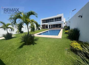 Casa · 480m² · 4 Recámaras · 3 Estacionamientos · Venta de Casa en La Costera de Las Palmas, Acapulco, Guerrero…clave 5893