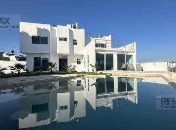 Venta de casa con vista al Lago de Tequesquitengo Morelos · Venta de Casa con Vista Al Lago de Tequesquitengo Morelos…clave 5908