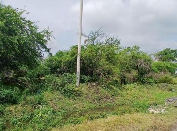 Terreno / Lote · 2400m² · Terreno de 2,400 m² en Tezoyuca, Emiliano Zapata, Morelos…clave 5967