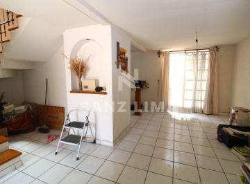 Casa de 3 habitaciones, Celaya · El Cantar: Iluminada y Comoda Propiedad, Cerca de La Central de Abastos.