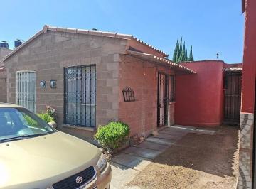 d6066910ae9031355d369ae64c4027d8262a829516b77533cf14588514f7c627 · Casa en Venta en Hacienda Costitlán, Chicoloapan, Estado de México