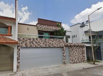 Casa de 3 habitaciones, Xalapa · Venta de Casa en C. Londres, Balcones de Xalapa, 91193 El Castillo, Veracruz.