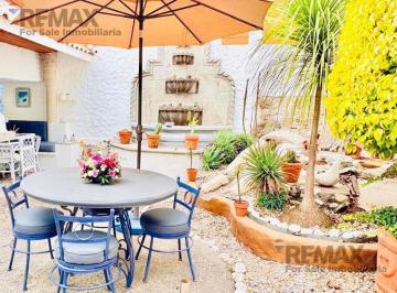 Venta de casa en Cuernavaca, REMAX · Venta de Propiedad con 2 Casas y 3 Loft, Col. Provincias de Canadá, Cuernavaca, Morelos…clave 6064