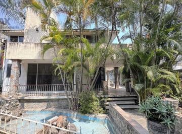 Casa · 380m² · 3 Recámaras · 10 Estacionamientos · Casa en Venta en Col. Delicias, Cuernavaca, Morelos…clave 6258