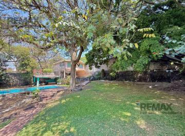 Casa · 566m² · 5 Recámaras · 4 Estacionamientos · ¡Atención Desarrolladores E Inversionistas! Pripiedad en Jardines de Cuernavaca, Morelos…clave 6164