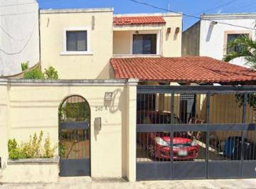 Casa de 3 habitaciones, Mérida · Casa en Venta en Montes de Ame Merida Yucatan
