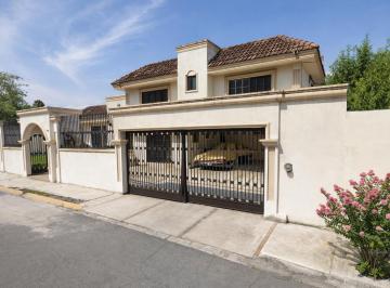 Casa de 5 habitaciones, Monterrey · Venta de Casa en Colonia Contry, Monterrey, Nuevo Leon