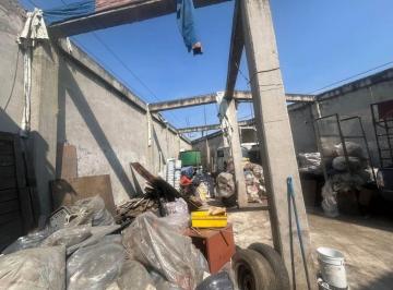 Bodega comercial de 3 habitaciones, Nezahualcóyotl · Bodega/terreno en Renta en Nezahualcóyotl ¡Excelente Ubicación!