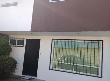 Casa de 3 habitaciones, San Andrés Cholula · Vendo Casa en San Bernardino Tlaxcalancingo, en Privada, de 3 Recamaras. Periferico y Blvd. Atlixco