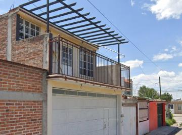 Casa de 3 habitaciones, Celaya · Casa en Venta en Don Gu Celaya Guanajuato