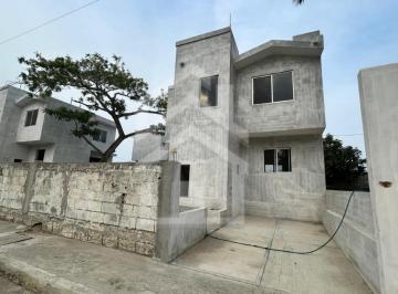 Casa · 85m² · 2 Recámaras · 1 Estacionamiento · Gtcv2605 Casa en Venta Colonia Nuevo Madero Inf. y