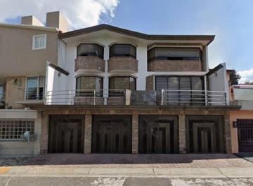 Casa de 5 habitaciones, Atizapán de Zaragoza · Casa en Venta en Atizapan