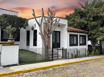 Casa de 3 habitaciones, Tequisquiapan · Casa de 1 Planta en Tequisquiapan, Amplios Espacios en Venta