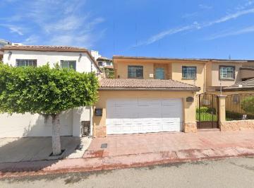 Casa de 4 habitaciones, Tijuana · Solo Para Conocedores: Inmueble Seleccionado con Plusvalía Garantizada en Tijuana Baja California