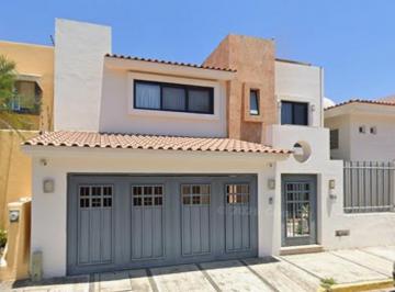 Casa de 4 habitaciones, Puerto Vallarta · Adquiere Tu Propia Casa a un Gran Costo!