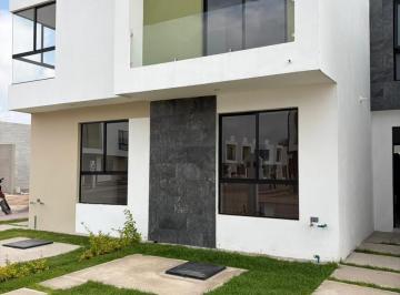 Casa · 89m² · 3 Recámaras · 1 Estacionamiento · Casa en Soledad de Graciano Sanchez Centro