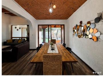 Casa de 4 habitaciones, Querétaro · Casa en Venta de 278 m² con 3 Recámaras en Jurica, Querétaro