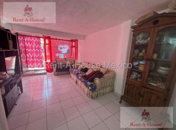 Casa · 140m² · 4 Recámaras · 1 Estacionamiento · Casa en Venta en Ciudad Orienten, Ecatepec de Morelos Cr 26 - 2671.